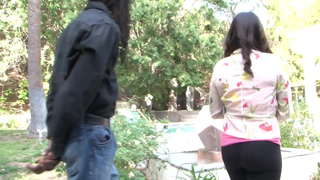 Mixed teen loves ethabatha omkhulu omnyama cock kwi-wonke umngxuma