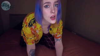 Стейси Мун шлепает худ калон сафед заднице то он даме, ки вай бештар метавонад ба ин е