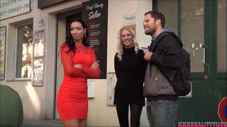 Pornstars भएको भिडियो शौकिया मानिस, कार मा