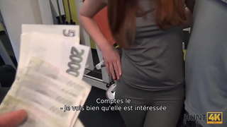 HUNT4K. Pou lajan, yon nonm pèmèt &amp;germandbls; yon chasè ki gen eksperyans&amp;eacute;rime&amp;eacute; pou fuck GF