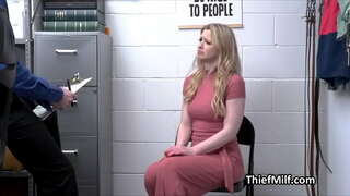 Ženu plava Sunny Lane uhvaćen i трахнули