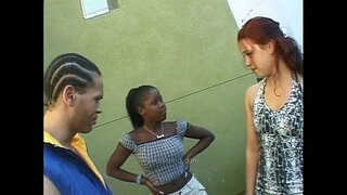 Jake perd klein wit kuikens Klein Rooi Duiwel