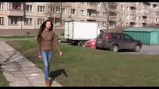 Ciasne dupa staje się gruby członek