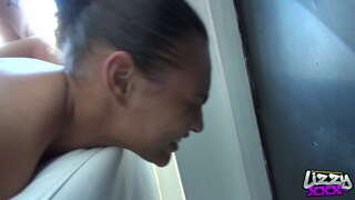 LizzyvsGutterbrain-ôl-gerbyd-lizzyxxx