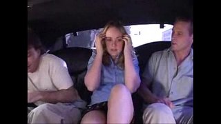 Амбер делает минет впервые