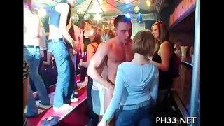 ���ხეშად fucked cheeks ცხელი უქმნის