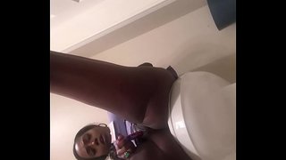 Убегая, чтобы получить свою долю на работе