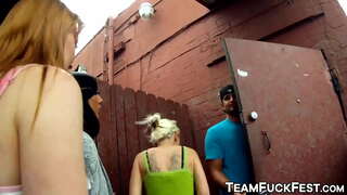 Mucha kayente ta yega di mira barnstar