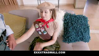 Exxxtra Kecil - Daphne fucked besar cock