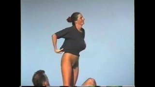 Riseg-Titten-op-den-Plage - client:// /WantToChat