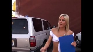 ���ੌਜਵਾਨ ਸੋਹਣੀ ਕੁੜੀ ਲੱਗਦਾ ਹੈ ਹਾਰਡ ਲੂੰਡ ਵਿਚ ਉਸ ਨੂੰ ਬਰਫ ਦੀ ਹਜਾਮਤ ਕੀਤੀ ਹੋਈ months ago